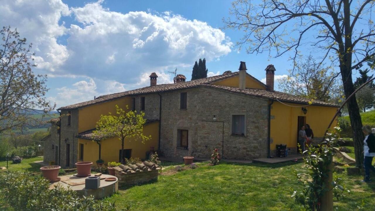 Agriturismo Corvaia Radicofani Eksteriør billede