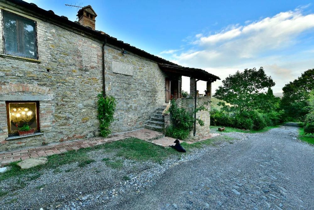 Agriturismo Corvaia Radicofani Eksteriør billede