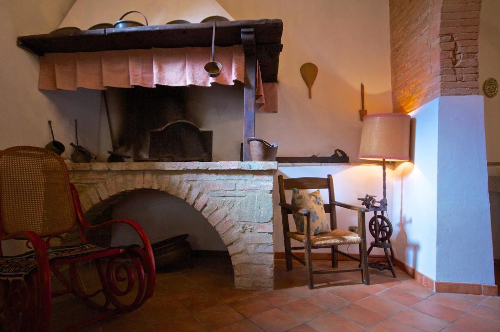 Agriturismo Corvaia Radicofani Eksteriør billede